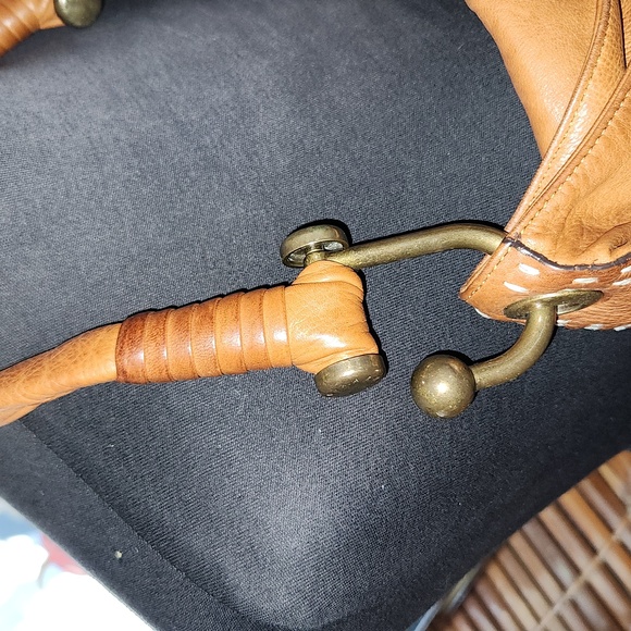 BCBG MAXAZRIA leather purse - Picture 2 of 11